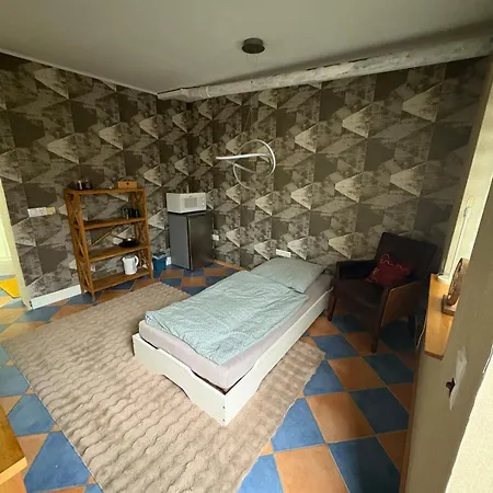 Lägenhet Suteren